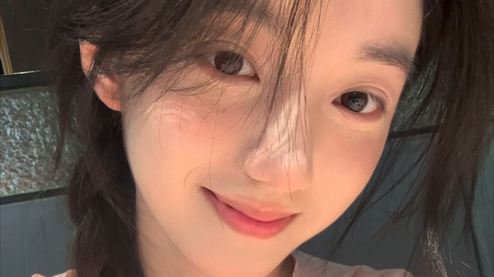 国家移民管理局：上半年全国移民管理机构共签发口岸签证43万证次